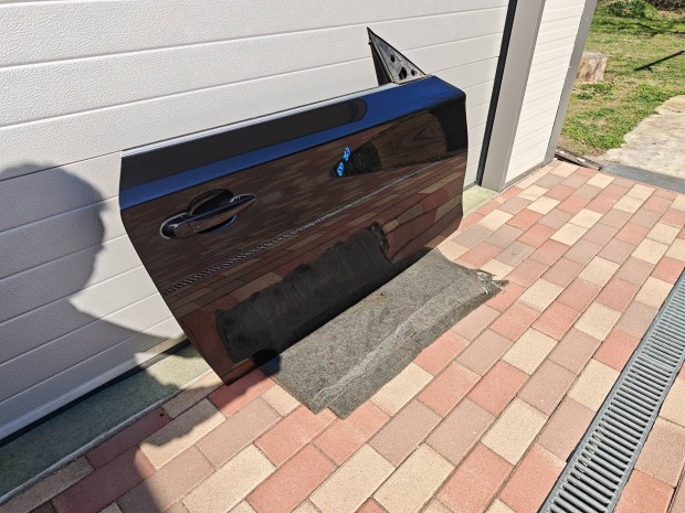 BMW e81 e82 e88 jobb ajt� 