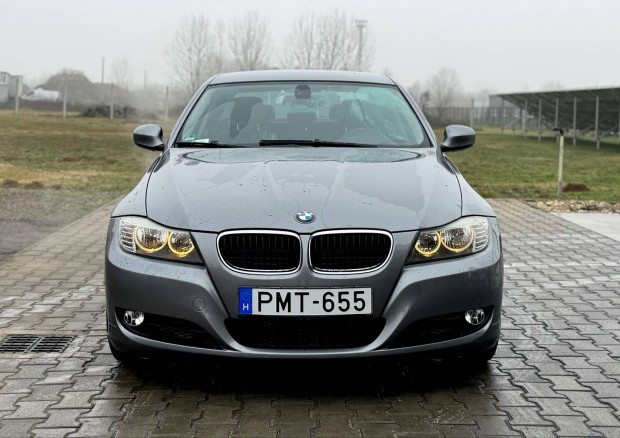 BMW e90 Facelift 318i 2.0 benzin magnszemlytl 