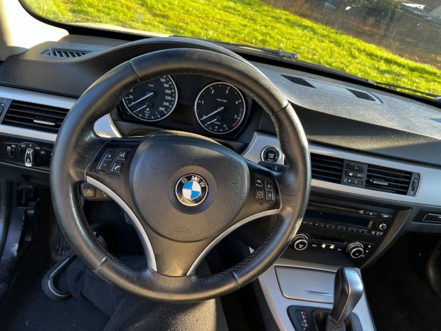 BMW e91 318d touring