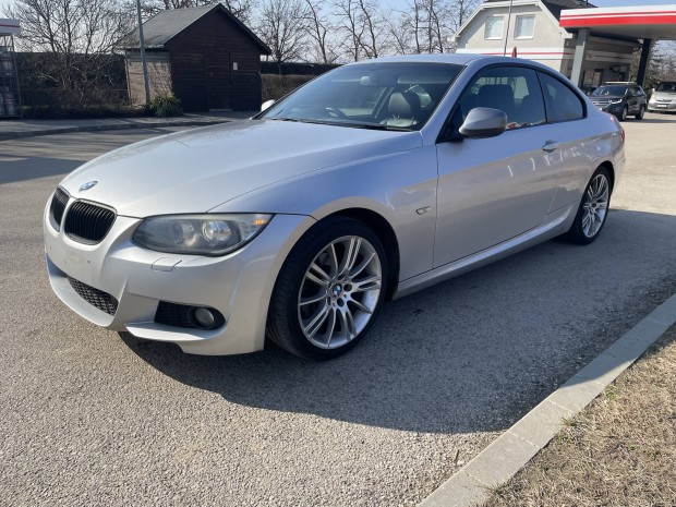 BMW e92 320i LCI Facelift M sport alkatrész alkatrészek bontás