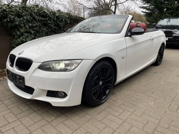 BMW e93 cabrio 325i alkatrész alkatrészek bontás