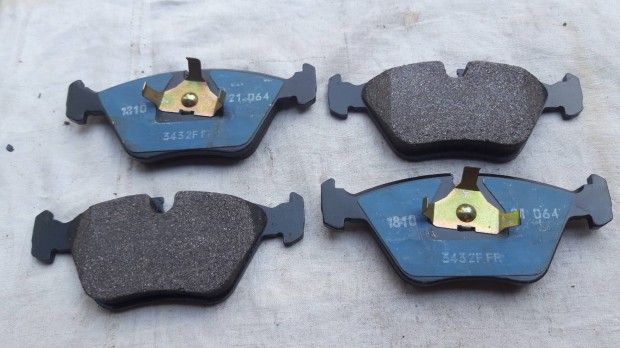 BMW első fékbetét garn E36,E34,E39,E32,E45,E28 höz új
