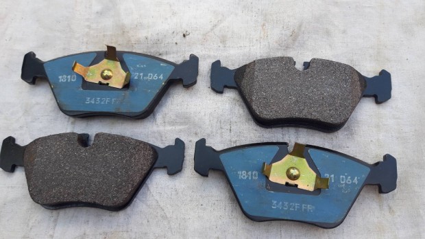BMW első fékbetét garn E36,E34,E39,E32,E46 új 2002ig