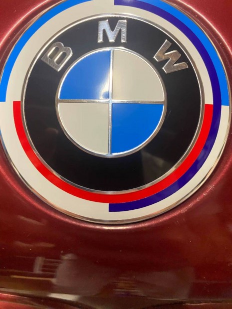 BMW emblma csomagtr ajt 74mm 50 ves jubileumi