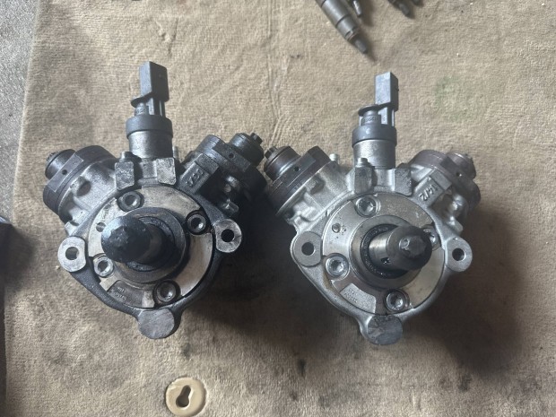 BMW f10 F11 F30 F31 F01 n57d30a N57 245 le magasnyomású szivattyú