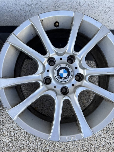 BMW felni 16-os