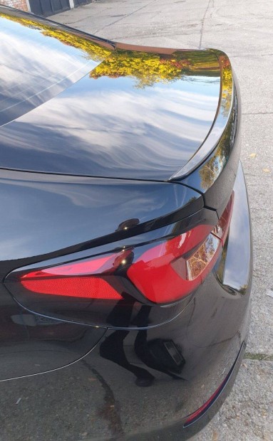 BMW g30 csomagtart� spoiler l�gterel� M5 t�k�rbor�t�s