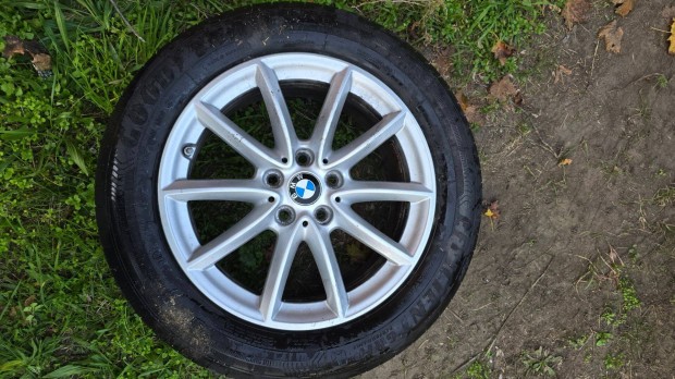 BMW gyri 17 collos felni goodyear gumikkal elad.225/55R17 97W TL