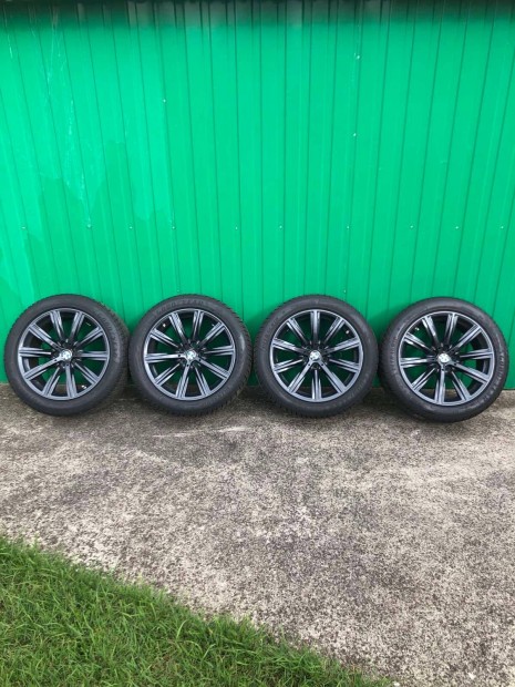 BMW gyári 18-as G30/31 felni garnitúra(Style684)