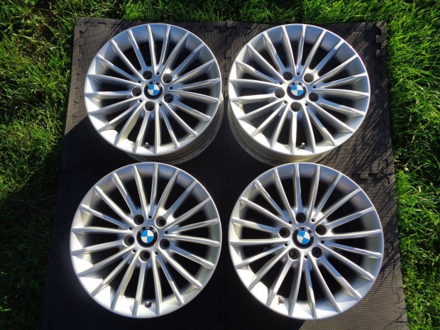 BMW gyári alufelni 17, 5×120-as osztó szenzorral szép állapotban eladó