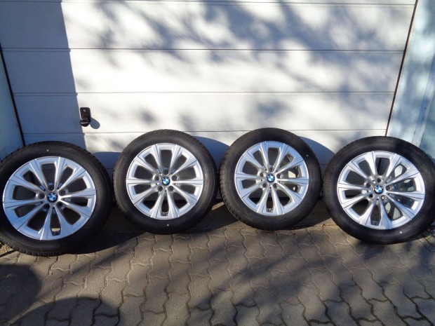 BMW gyári alufelni 17 szenzor Új Bridgestone 225/50 téli gumival eladó