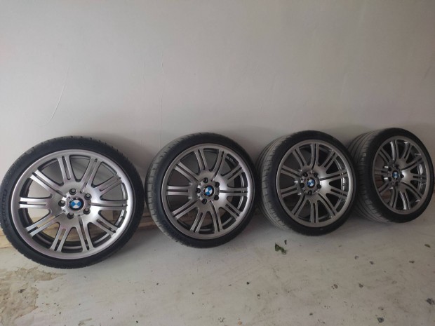 BMW gyri alufelni styling 67M+Michelin Pilot