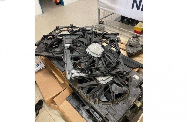 BMW gyári bontott hűtőventilátor (E- és F- sorozathoz is)