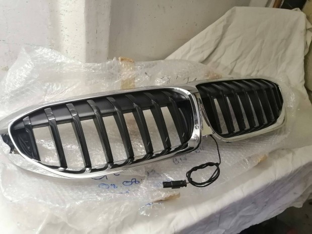 BMW gyri j G20/G21 Iconic Glow htrcs (vilgts)