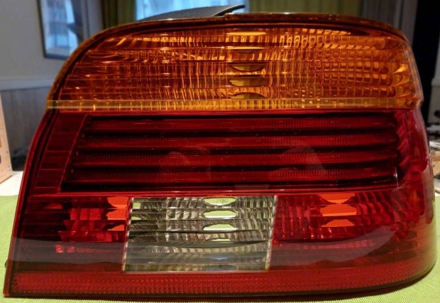 BMW h�ts� l�mpa - Hella - gy�ri - 2db