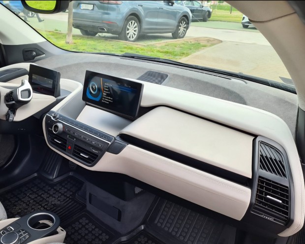 BMW i3 120ah makultlan szinte full extrs