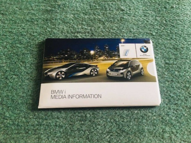 BMW i3 & i8 USB 2.0 kártya, lap formájú pendrive 4 GB