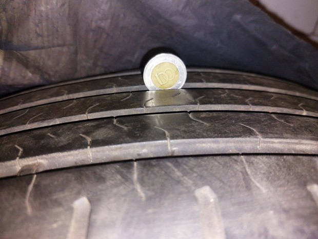 BMW i3 i3s 20" Bridgestone 195/50r20 nyári gumi