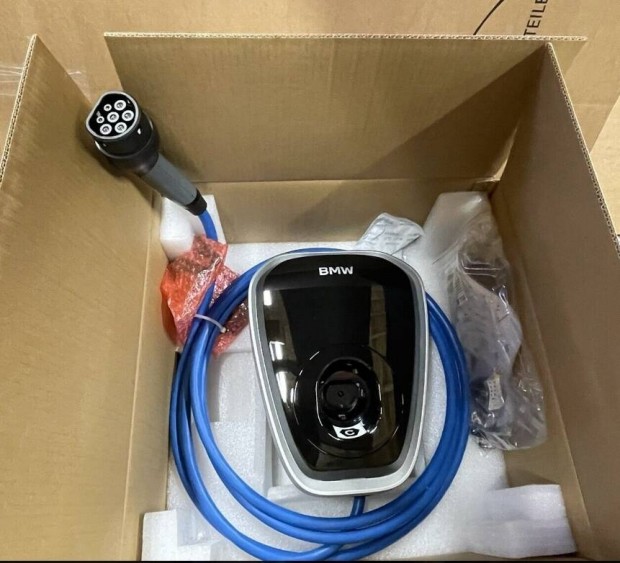 BMW i sorozat G26 j 22kw wallbox gyri 3x32a type2