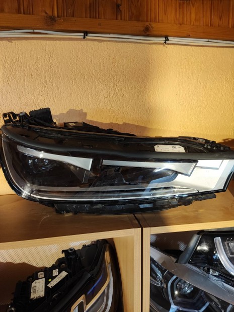 BMW ix LED fnyszr lmpa balos