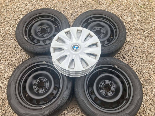 BMW ny�ri kerekek Dunlop 205/55 R16 gumikkal