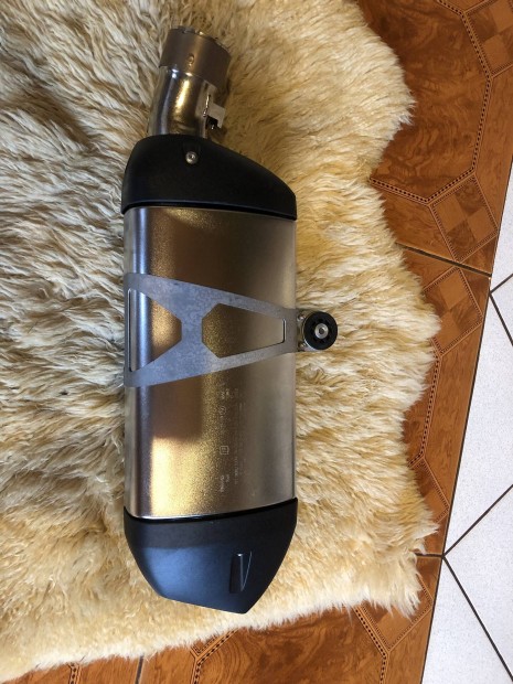 BMW r1250gs 2020-as kipufog�