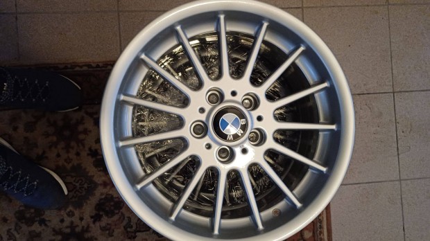 BMW style 32 17" gyri felnik