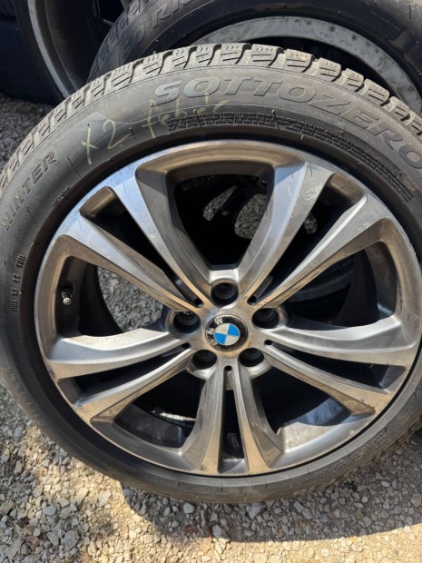 BMW szett X1 F48 X2 F39 7,5Jx18 ET51 5x112