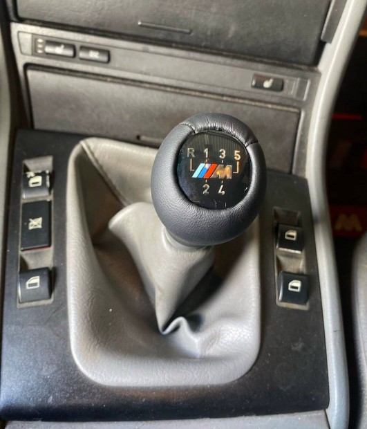 BMW v�lt�gomb 5, 6 sebess�ges M r�vid modell