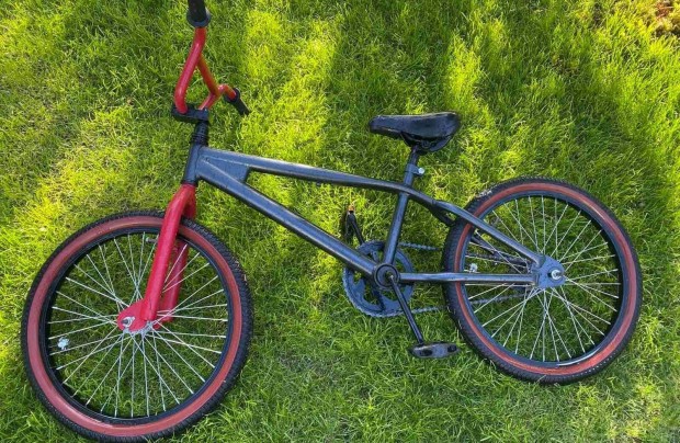 BMX kerékpár