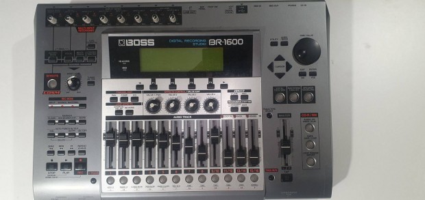 BOSS BR 1600 CD Studi felvev