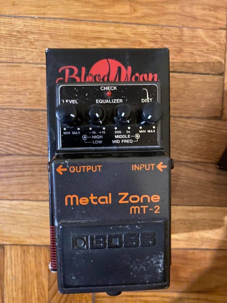 BOSS Metal Zone MT-2 Pedl Elad