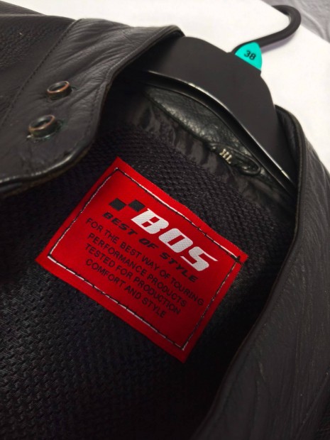 BOS protektoros bőr motoros kabát 56os méret
