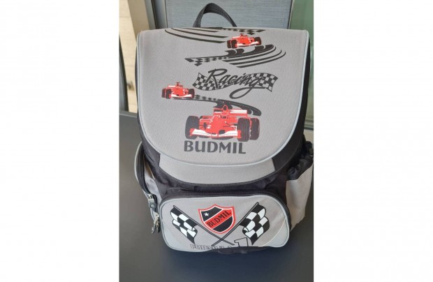 BUDMIL Formula1 Racing kisiskolás ergonomikus iskolatáska