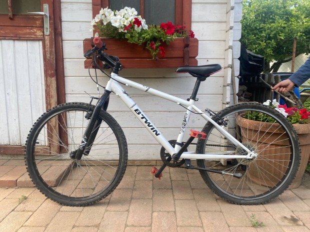 B-Twin Rockrider 300