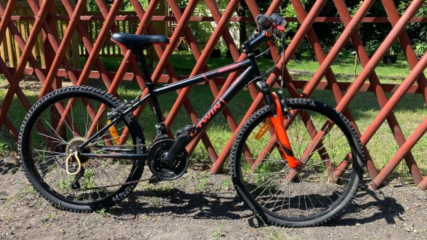 B'Twin Rockrider 500 hasznlt Gyerek Kerkpr 24"