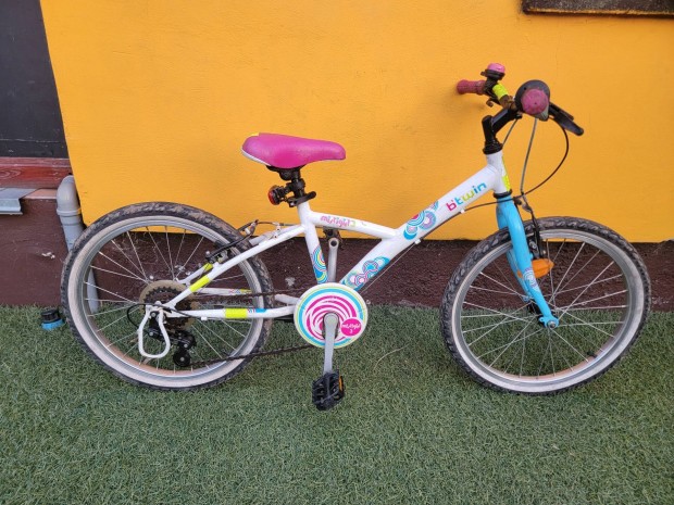 B'Twin btwin B Twin Decathlonos Mistigirl 3 gyerekbicikli 20" kerékmér