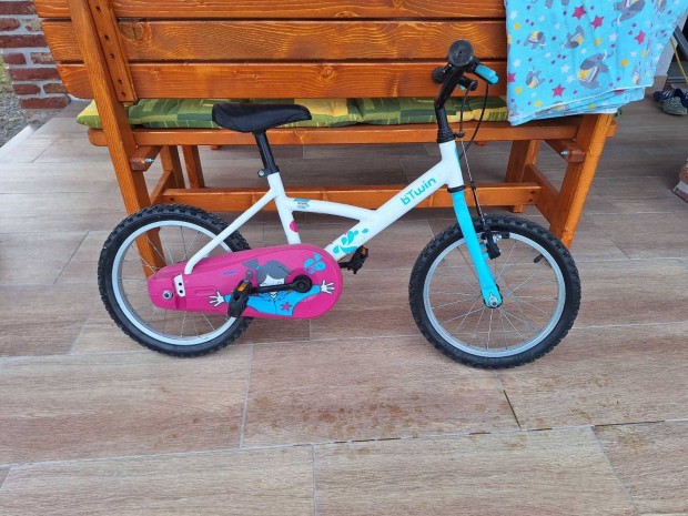 B-twin 16"-os gyermek kerékpár