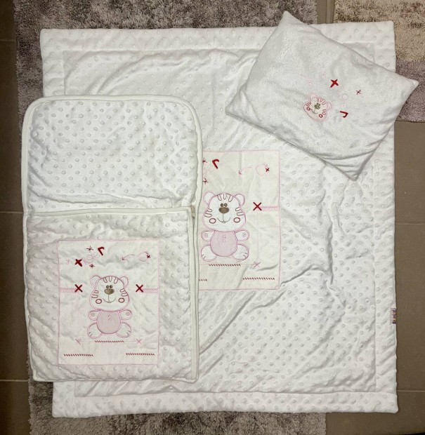 Baba takaró-pólya/babafészek-párna garnitúra; gyerek-ágynemű