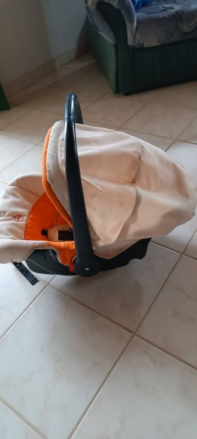 Babahordozo,Auto biztonsági ülés