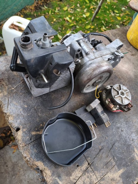 Babetta 207 motorblokk elad!