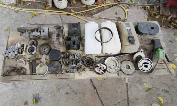 Babetta 210/207 alkatrszek eladk!