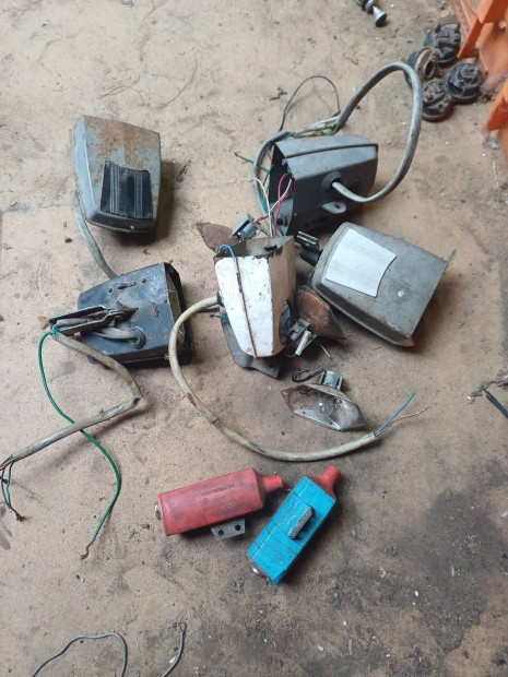 Babetta alkatr�sz 6.