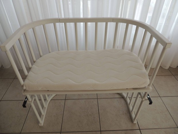 Babybay fehér ívelt babaöböl