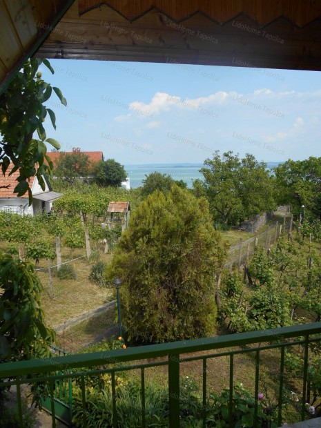 Badacsonyr�l Balatoni panor�ma, �j tulajdonos�ra v�r ma!