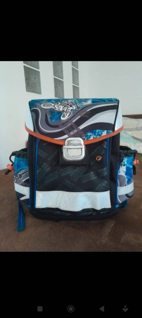 Bagmaster iskolatáska