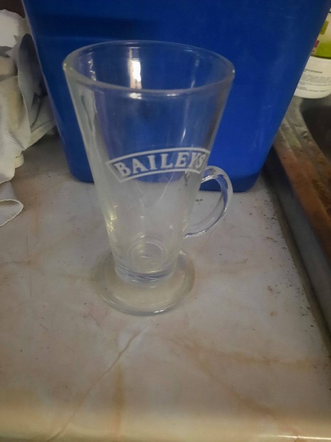 Baileys poharak eladak