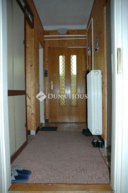 Bajai elad� 100 nm-es h�z