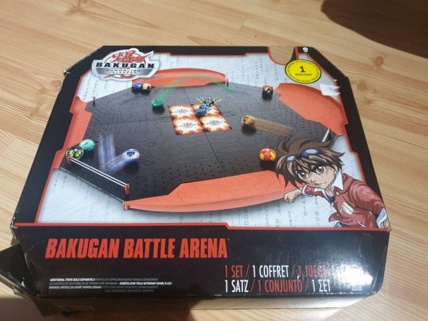 Bakugan Battle Arena dobozban elad