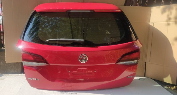 Bal hátsó sarok + hátsó elemek Opel Astra K Sports Tourer